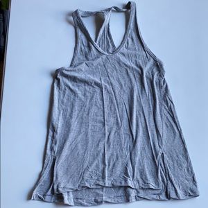 Lululemon grey tank